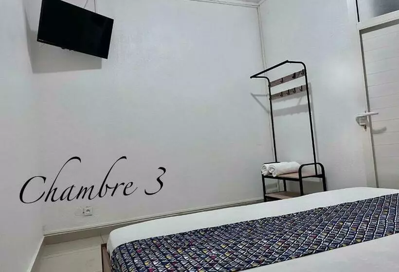 تختخواب و صبحانه Chambre D Hote Ylang