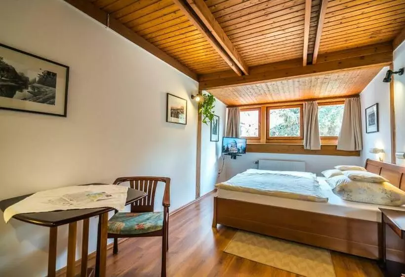 Aamiaismajoitus (B&B) Szent Kristóf Panzió