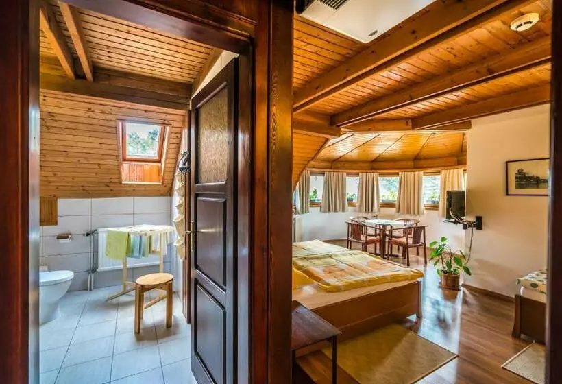 Aamiaismajoitus (B&B) Szent Kristóf Panzió