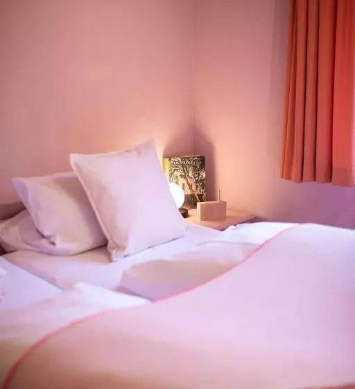 ホテル Das Schöne Leben Pop Up