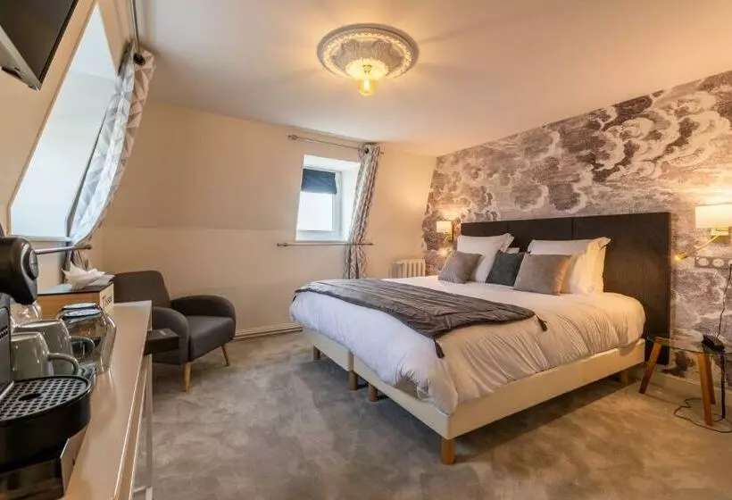 ホテル Hôtel échappée En Baie   Parking Privé Gratuit Dont Forfaits Bornes électriques Réservable