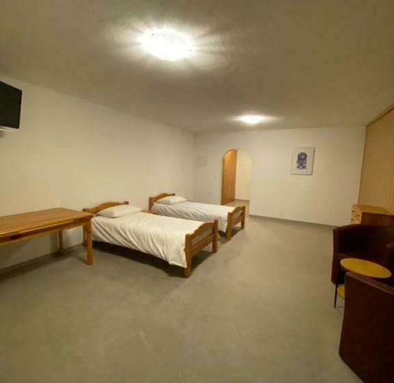 Pension Sky Rooms, Mountainous View