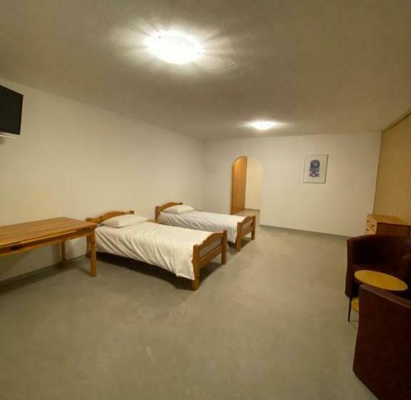 Pension Sky Rooms, Mountainous View