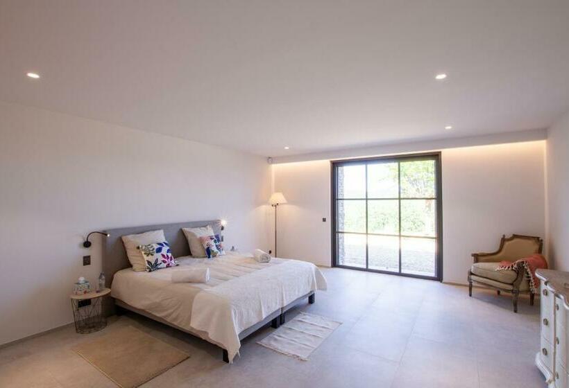 Bed and Breakfast Le Mas Saint Michel Grimaud