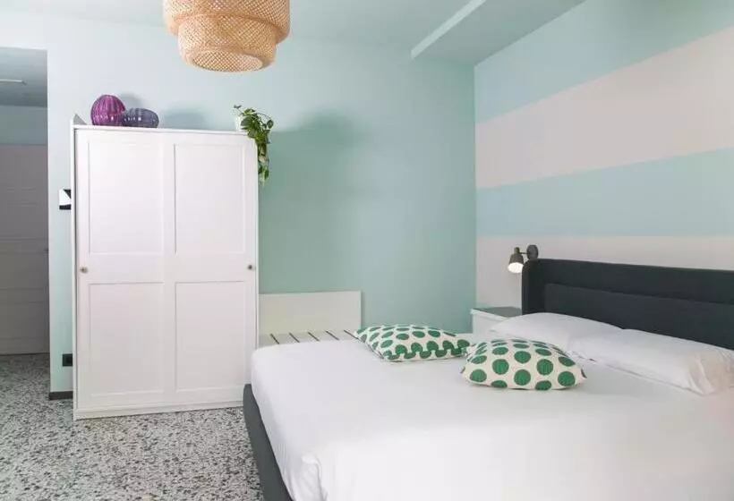 Aamiaismajoitus (B&B) Moncrivel Rooms & Relax