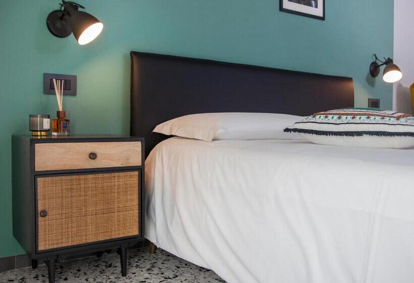 ベッドアンドブレックファースト Moncrivel Rooms & Relax