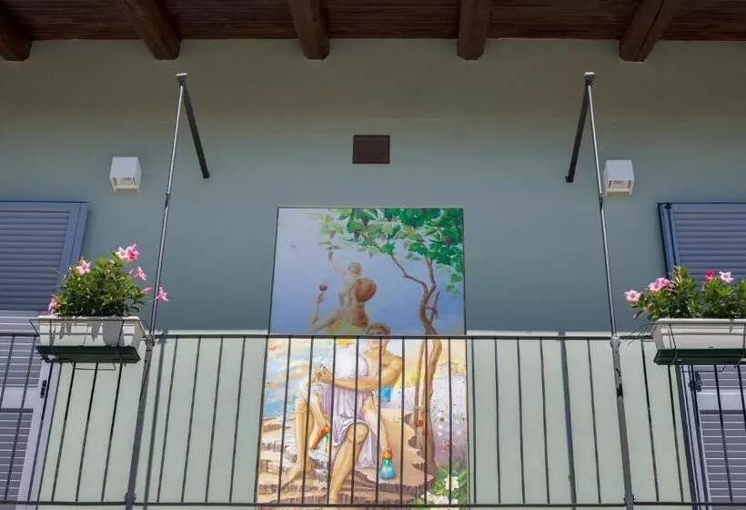 Aamiaismajoitus (B&B) Moncrivel Rooms & Relax