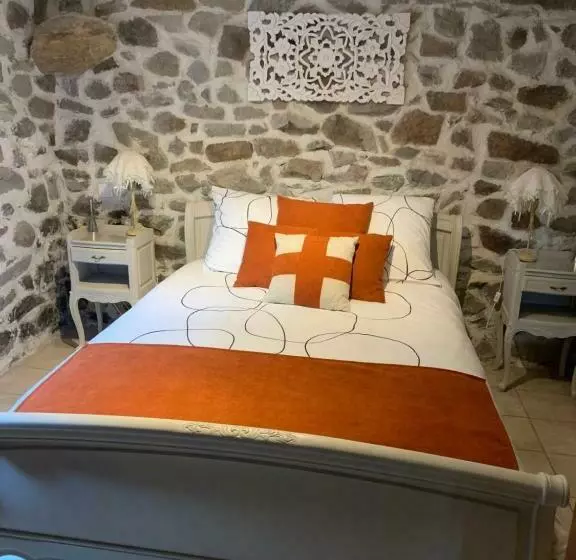 Aamiaismajoitus (B&B) Petit Coin De Paradis