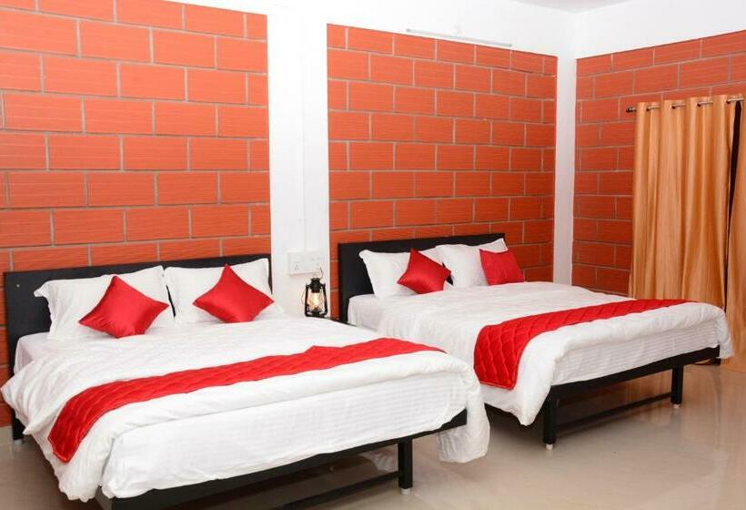 Hotel Claynest Resorts