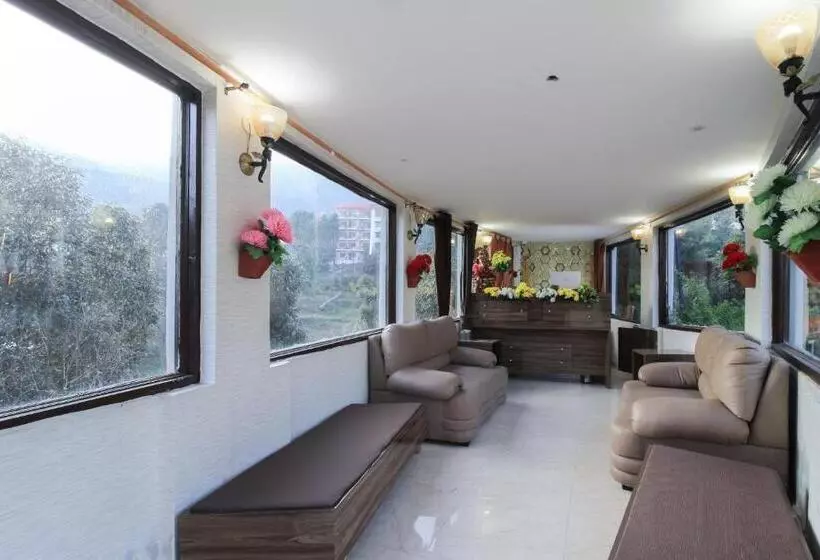 ホテル Collection O Nainital Himalayan Resort