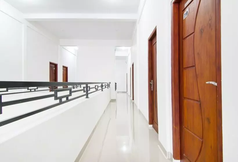 ホテル Oyo 91301 Lewis Dc Guesthouse