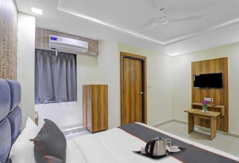 هتل Pop  Hill View