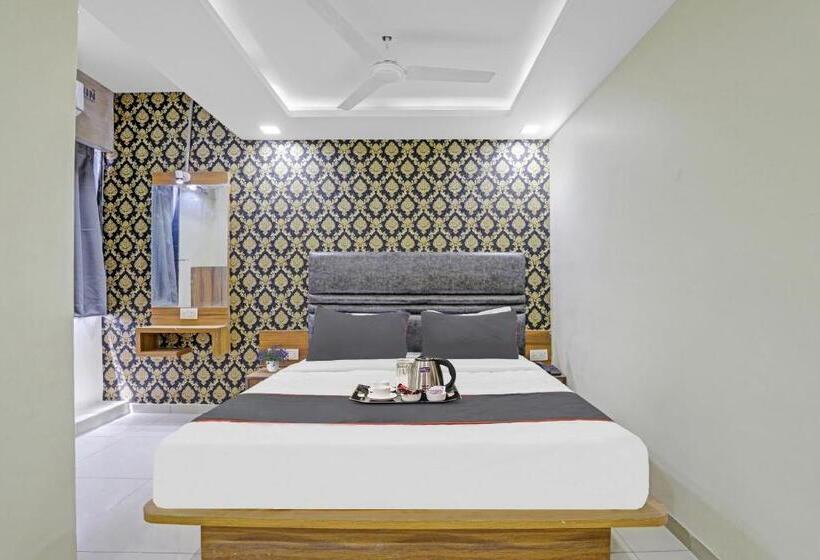 هتل Pop  Hill View