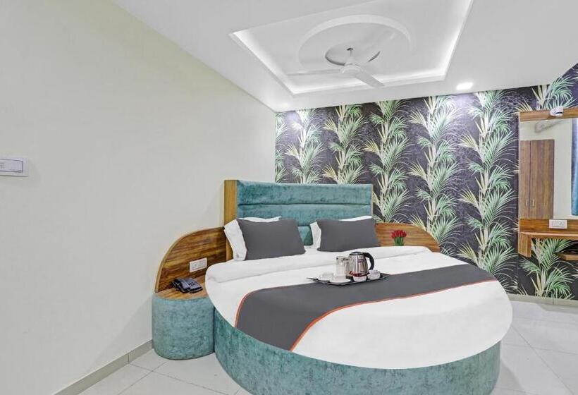 هتل Pop  Hill View