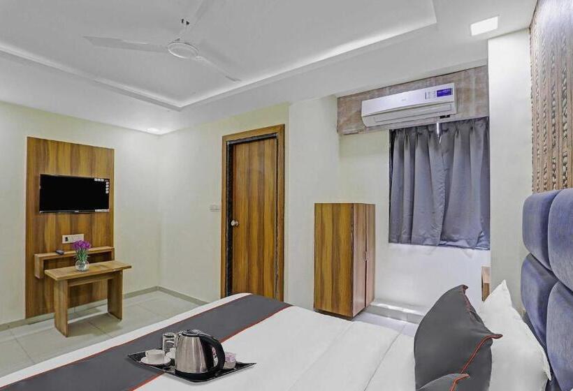 هتل Pop  Hill View