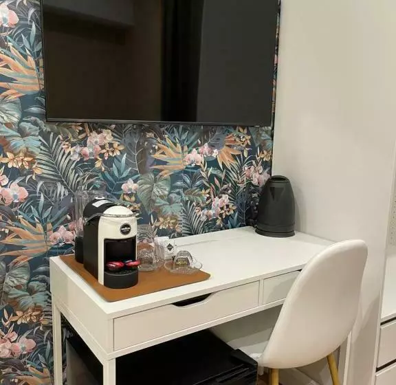 پانسیون Regina Elena Rooms