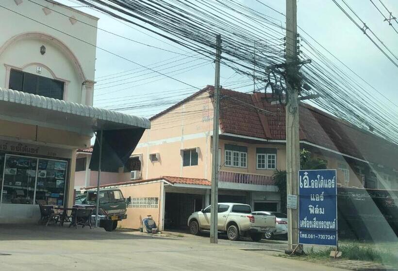 Panzió The Backyard Homestay