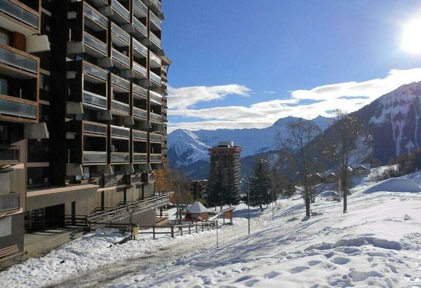 Studio Rénové · Pied Des Pistes · Balcon Sud · Accès Piscine Chauffée   Fr 1 267 249