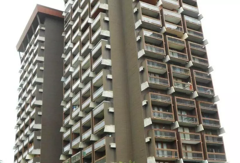 Studio Rénové · Pied Des Pistes · Balcon Sud · Accès Piscine Chauffée   Fr 1 267 249