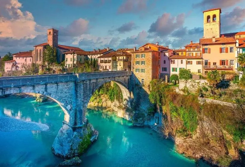 Aamiaismajoitus (B&B) Le Acacie