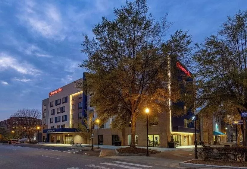 Hotelli Hampton Inn Columbus Downtown, Ga