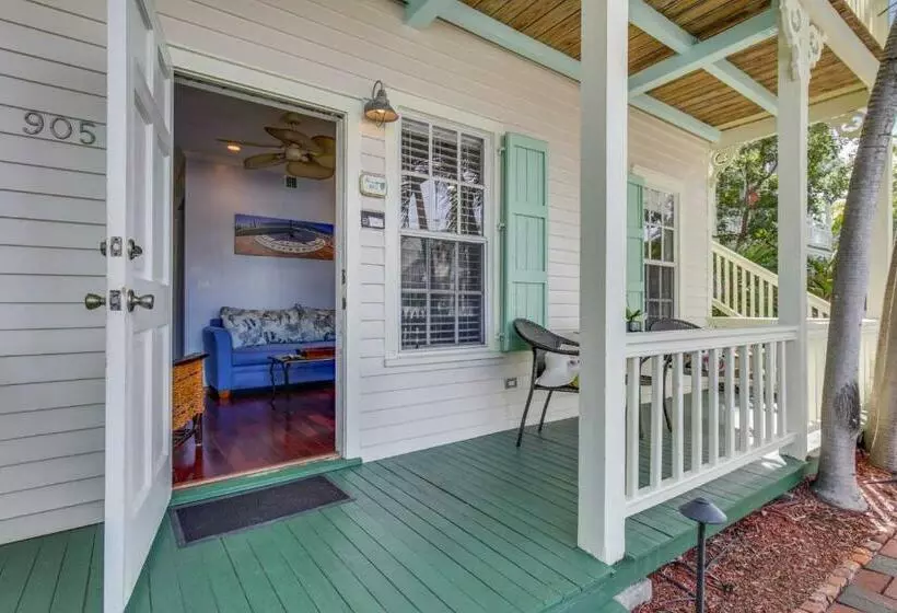Paradise Place By Avantstay Key West Old Town Condo W Shared Pool
