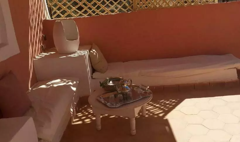 Majatalo Chambre D Hôte Yamina