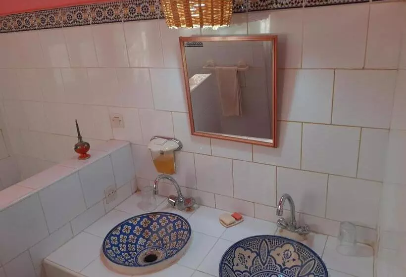 Majatalo Chambre D Hôte Yamina