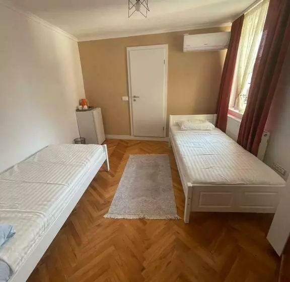 پانسیون Guesthouse 12a