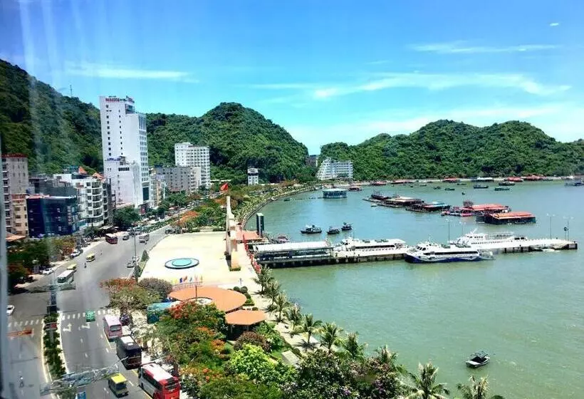 هتل Thu Ha Sea View