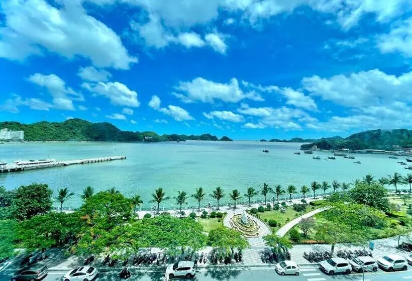 هتل Thu Ha Sea View