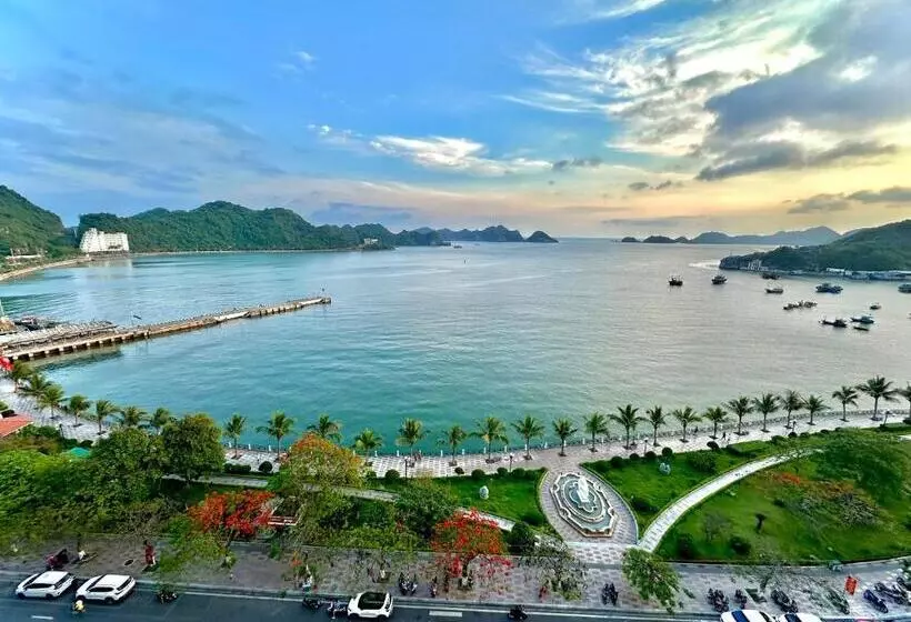 هتل Thu Ha Sea View