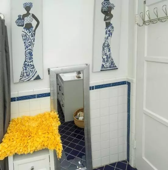 Manuel Y Sonia La Casa De Los Angeles