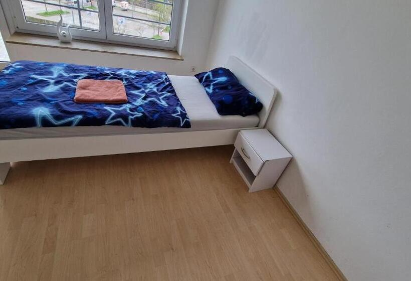 펜션 Rooms & Apartments Schwäbisch Gmünd