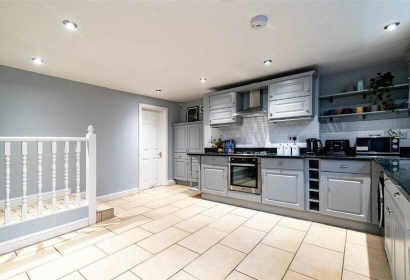 St Johns, Wakefield   Self Check In & Free Parking