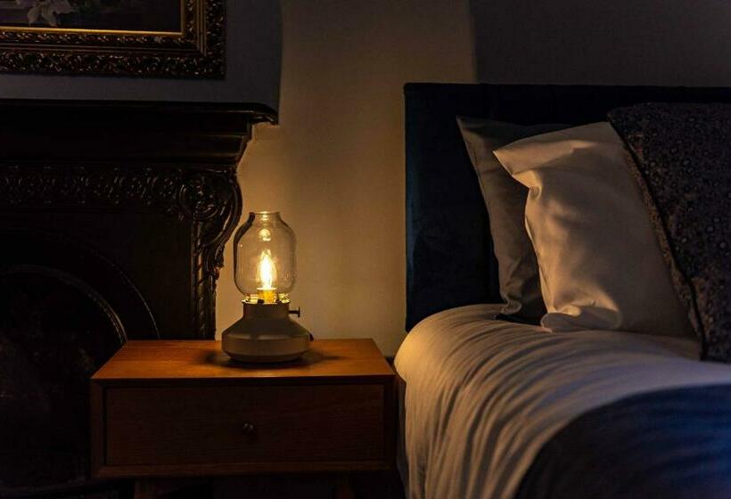 St Johns, Wakefield   Self Check In & Free Parking