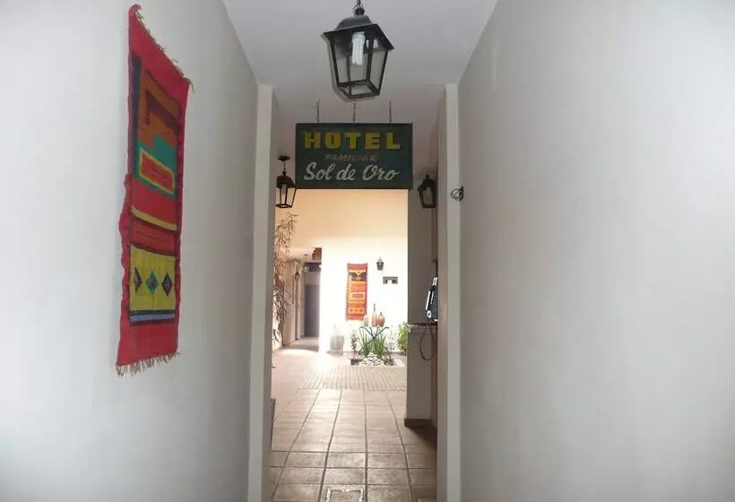 Hostel Sol De Oro