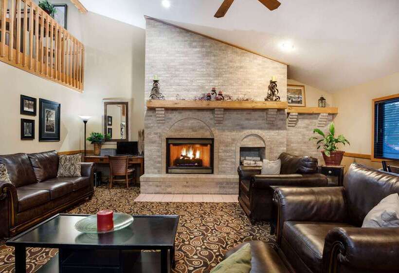 Отель Americinn By Wyndham Tomah