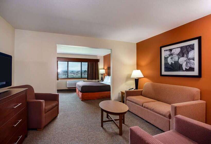 Отель Americinn By Wyndham Tomah