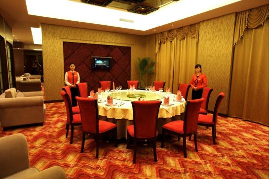 Gold Riverside Hotel