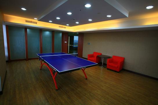 Gold Riverside Hotel