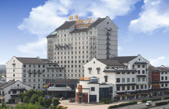 Gold Riverside Hotel