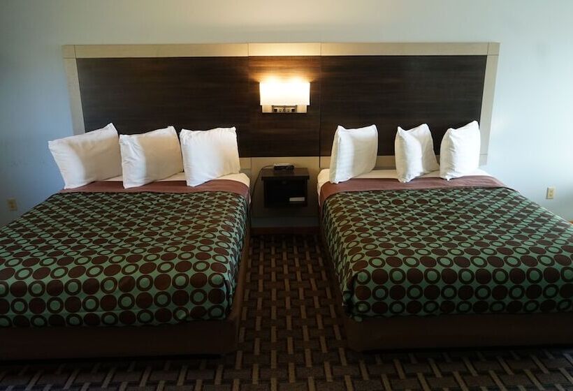 בית מלון כפרי Budget Host Inn Fridley