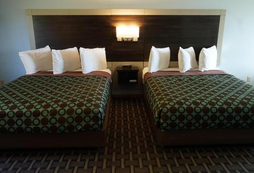 בית מלון כפרי Budget Host Inn Fridley