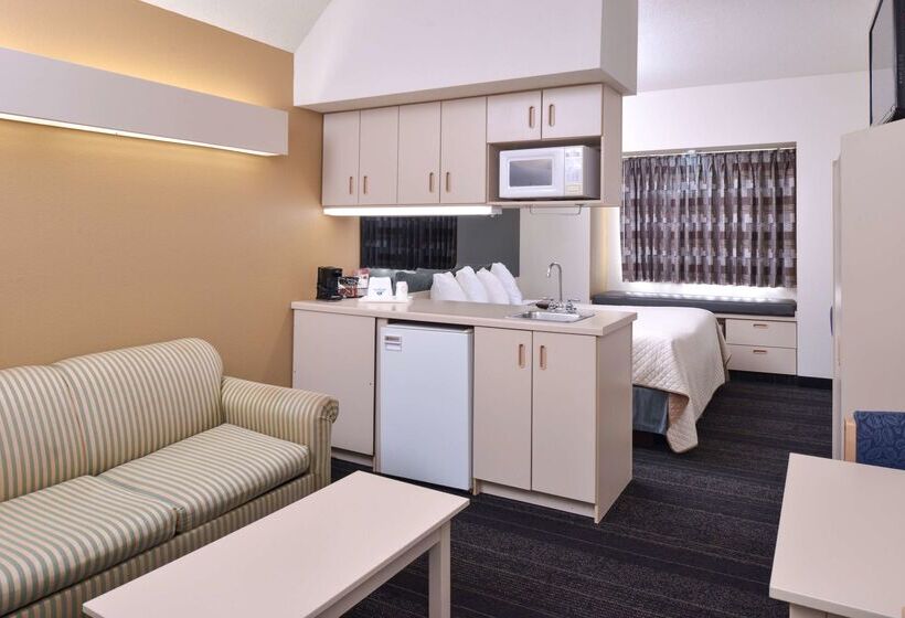 Отель Americas Best Value Inn & Suites Maryville