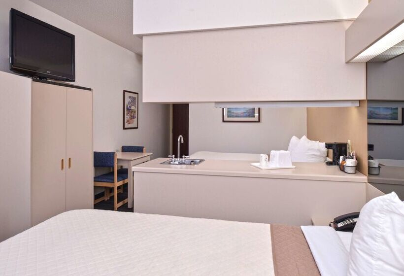 Отель Americas Best Value Inn & Suites Maryville