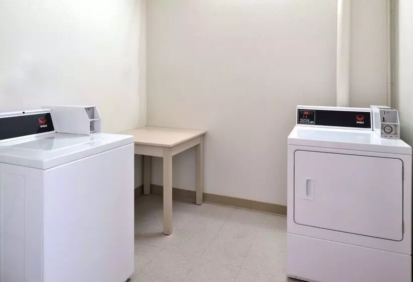 호텔 Americas Best Value Inn & Suites Maryville