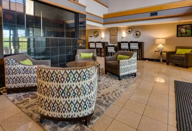 호텔 Drury Inn & Suites Hayti Caruthersville