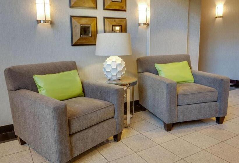 בית מלון כפרי Drury Inn & Suites Hayti Caruthersville