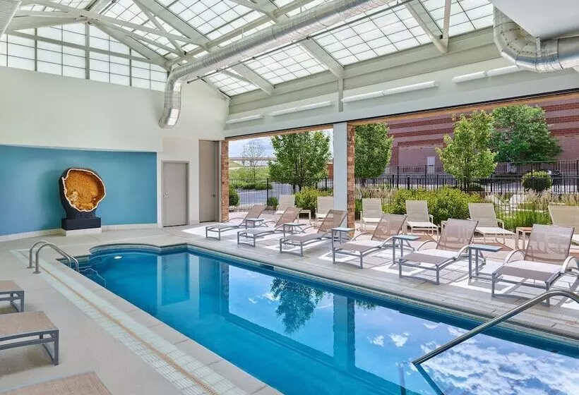 בית מלון כפרי Element Denver Park Meadows